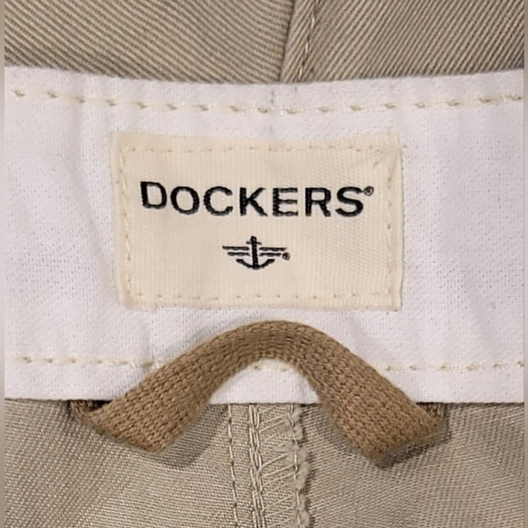 Levi Strauss Dockers Men's Khaki Chino Flat Front Big & Tall Shorts 50x10 - Picture 7 of 11